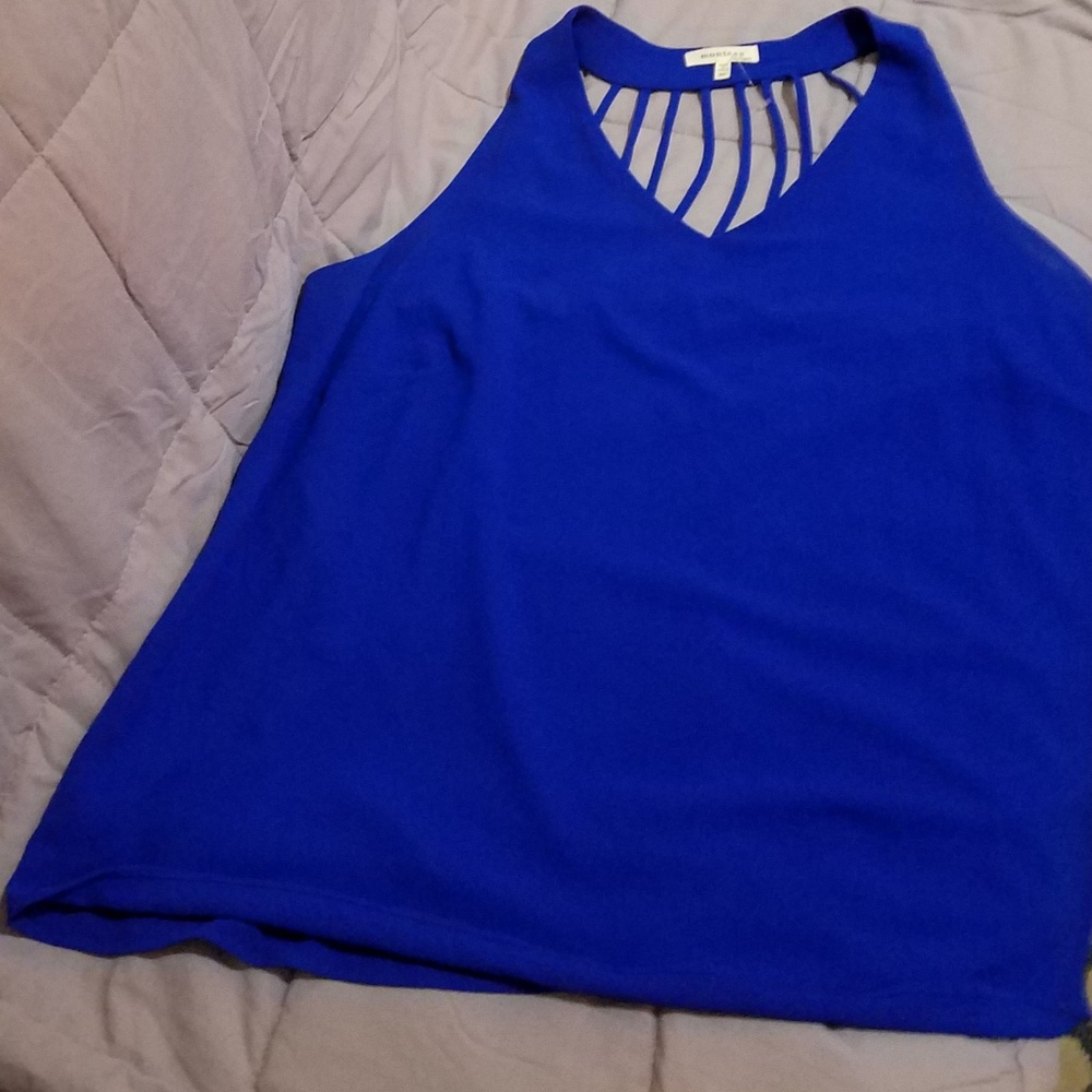 Sleeveless  top bt monteau